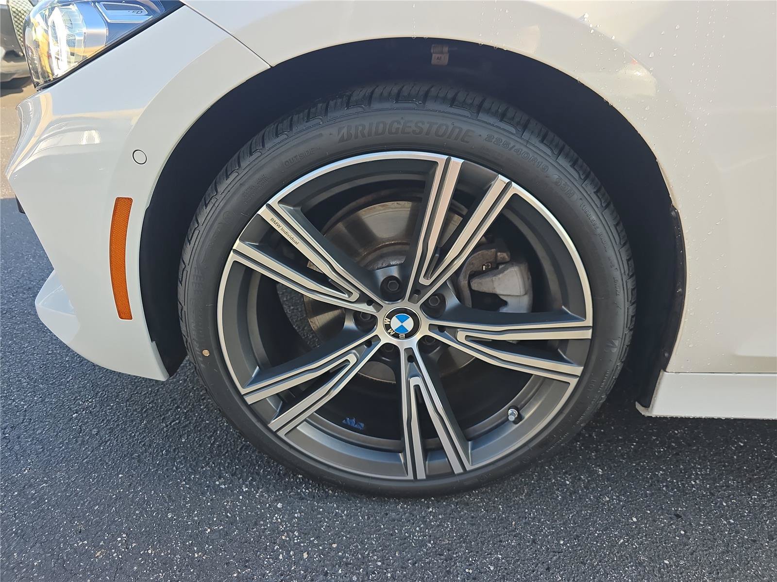 Used 2023 BMW 330i Sedan w/ Premium Package RWD image 6