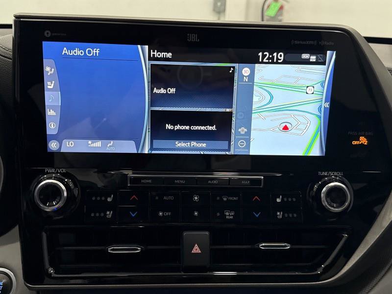 Used 2021 Toyota Highlander Limited image 50