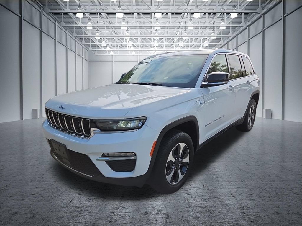 Used 2024 Jeep Grand Cherokee Limited 4xe AWD/4WD video 3