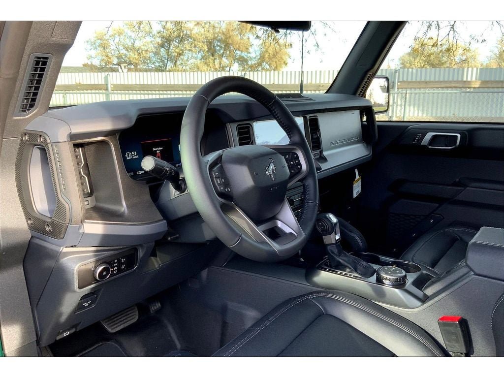 New 2025 Ford Bronco Badlands w/ Sasquatch Package AWD/4WD image 6