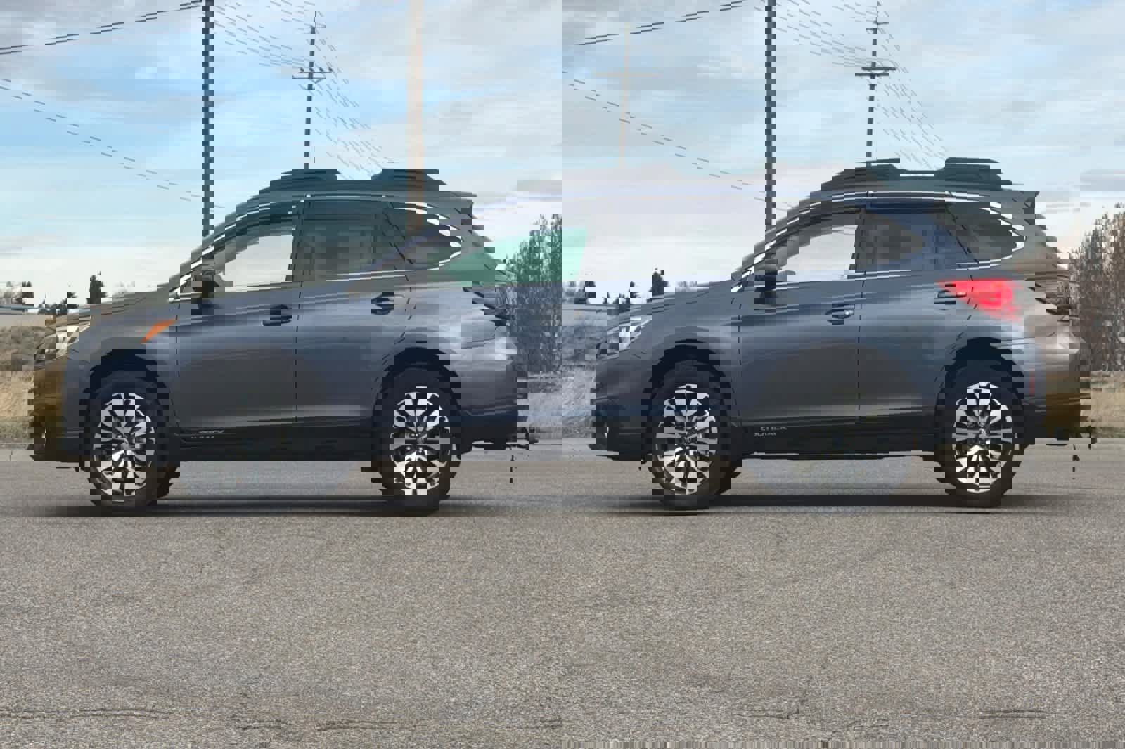 Used 2017 Subaru Outback 2.5i Limited image 5