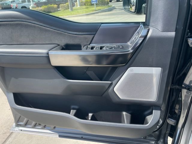 New 2026 Ford F250 Platinum w/ FX4 Off-Road Package AWD/4WD image 18