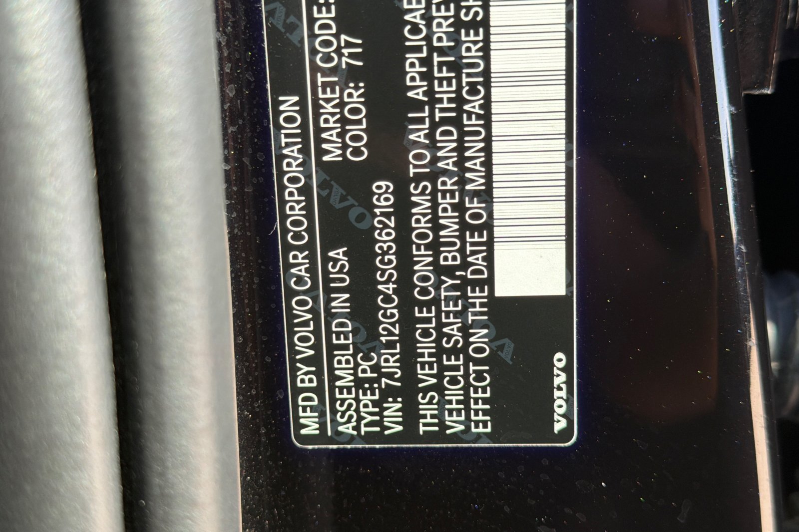Used 2025 Volvo S60 B5 Plus AWD/4WD image 42