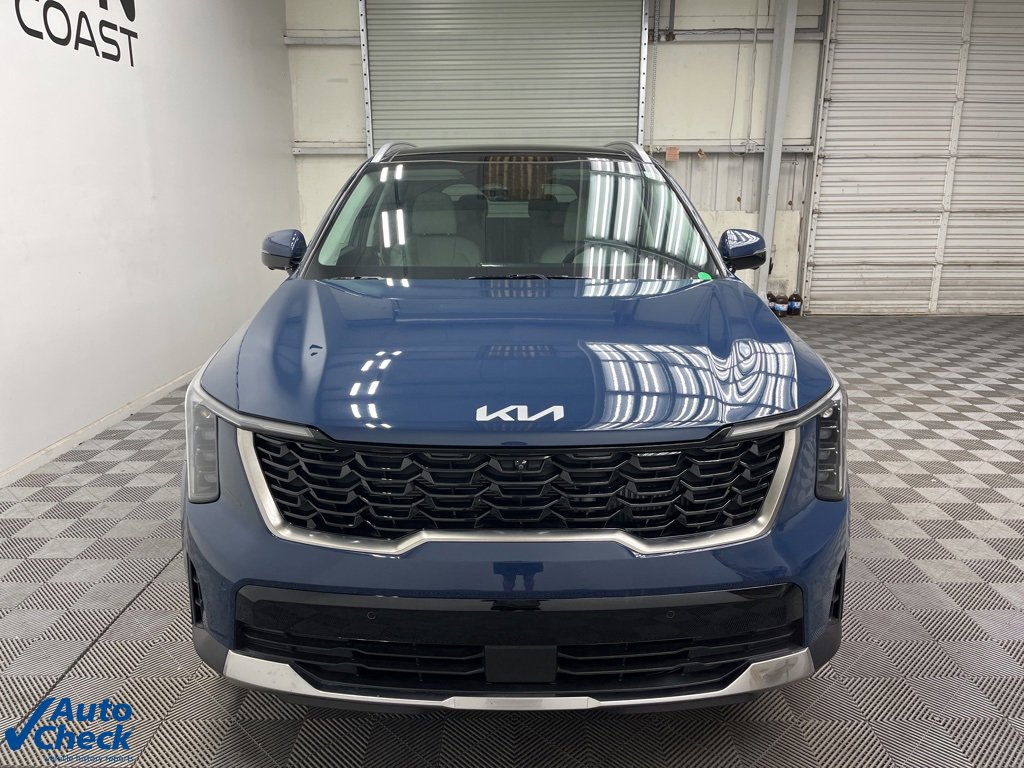 Used 2025 Kia Sorento SX image 9
