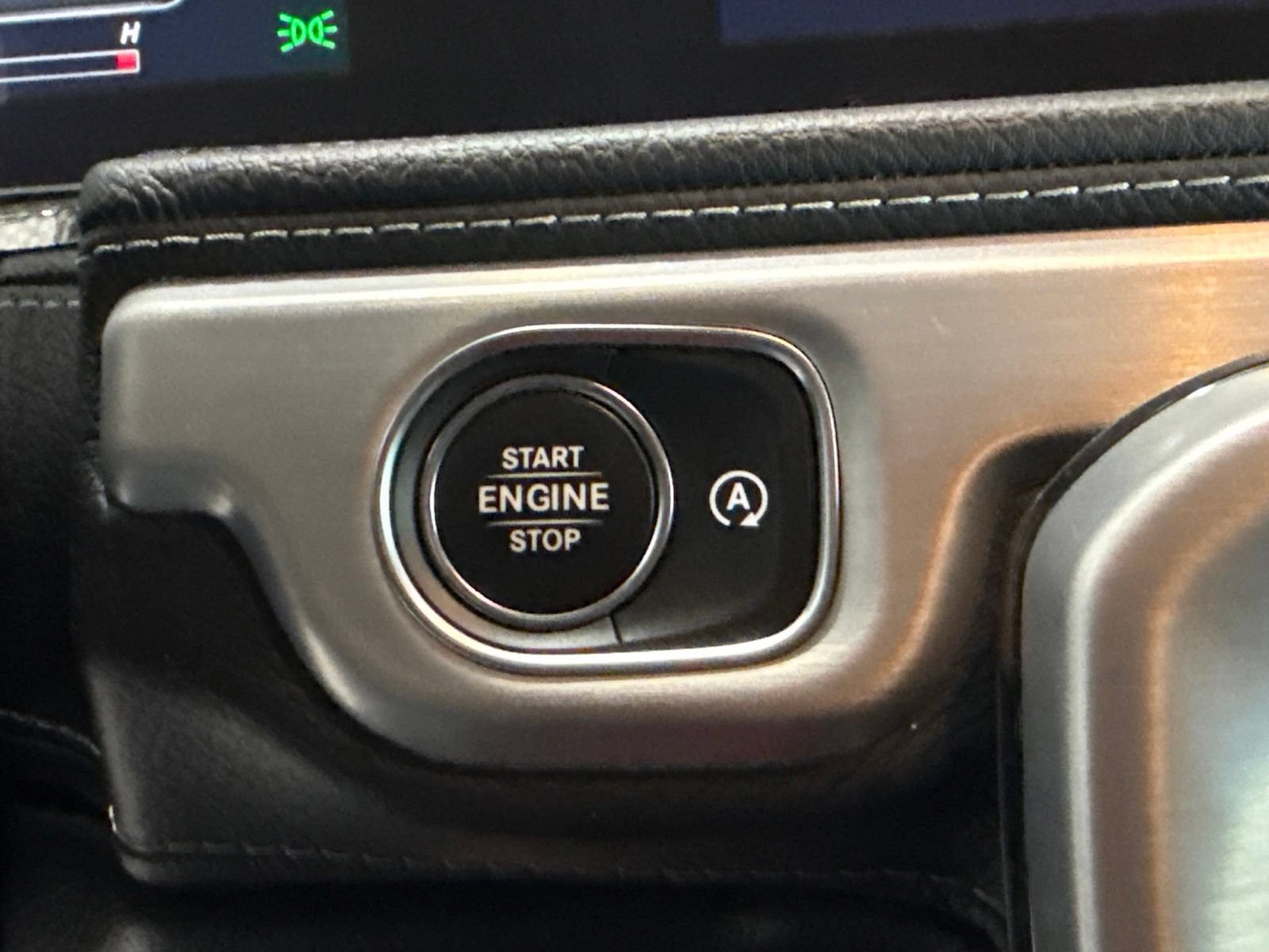 Used 2022 Mercedes-Benz G 550 image 29