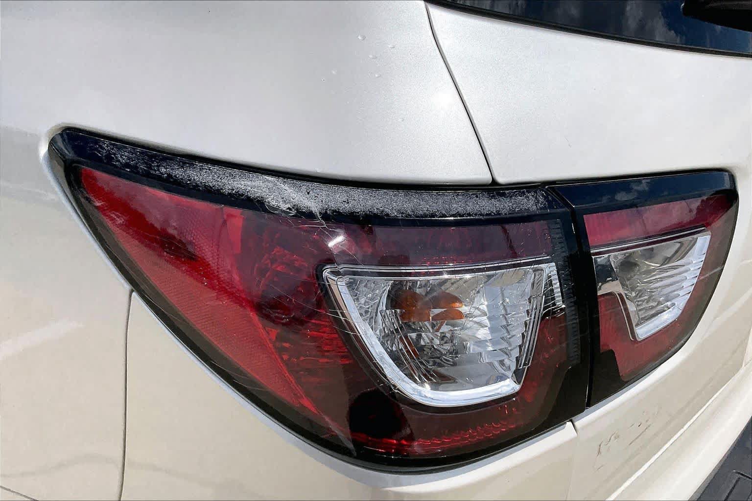 Used 2013 Chevrolet Traverse LT FWD image 26