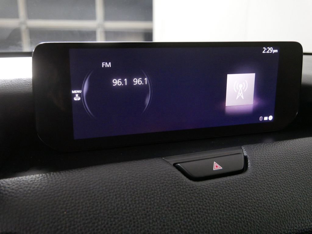 Used 2024 MAZDA CX-90 Plug-In Hybrid w/ Premium Pkg image 29