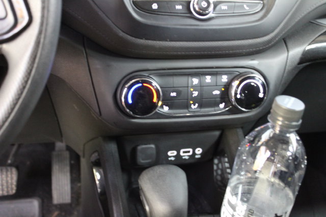 Used 2022 Chevrolet TrailBlazer LT w/ LPO, Blackout Package AWD/4WD image 20