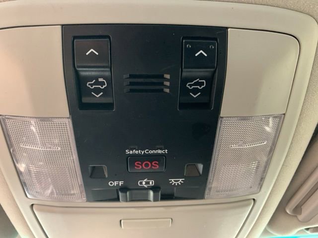 Used 2014 Lexus GX 460 w/ Premium Package AWD/4WD image 23