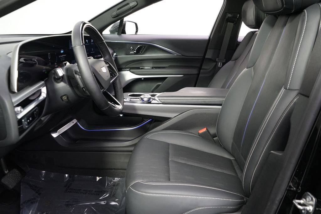 Certified 2024 Cadillac Lyriq Luxury w/ LPO, Floor Liner Package AWD/4WD image 13