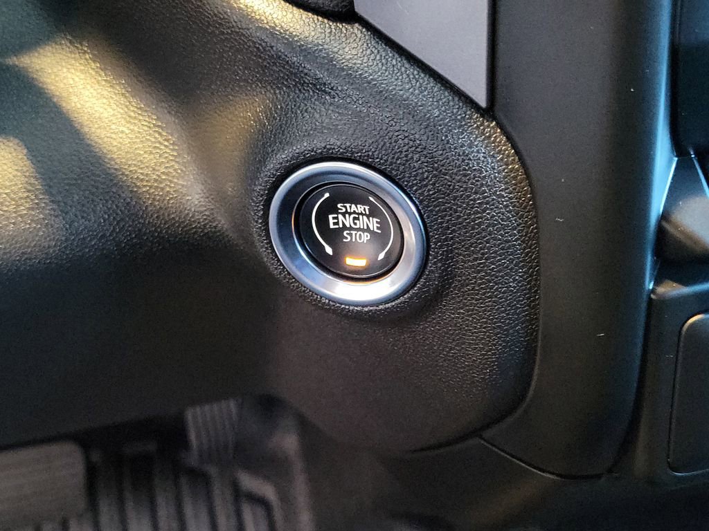 Used 2026 Chevrolet Silverado 1500 W/T w/ WT Value Package image 9