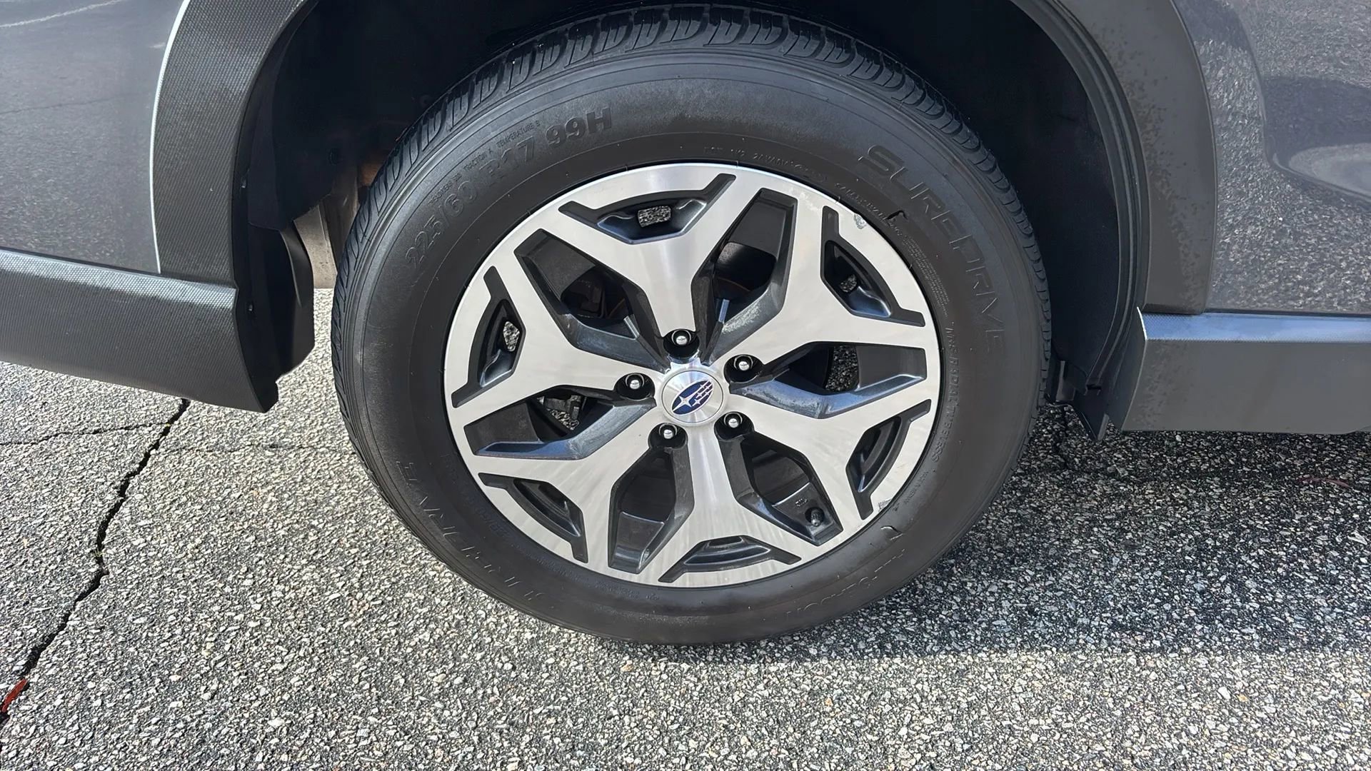 Used 2023 Subaru Forester Premium image 28