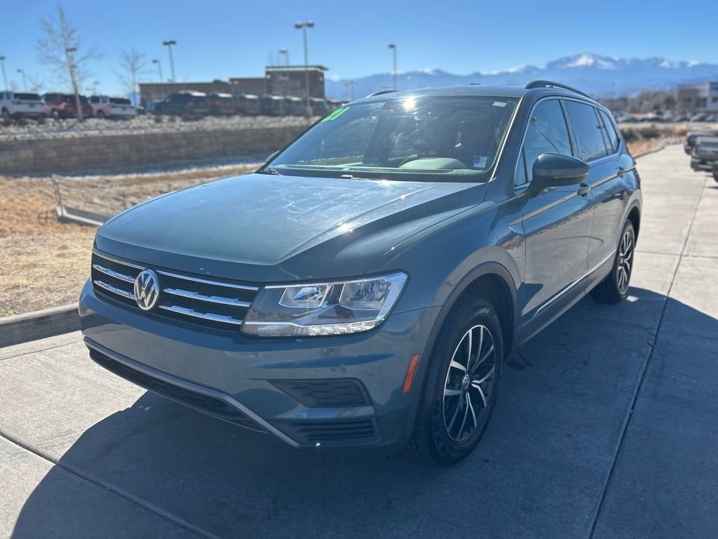 Used 2021 Volkswagen Tiguan SE image 3
