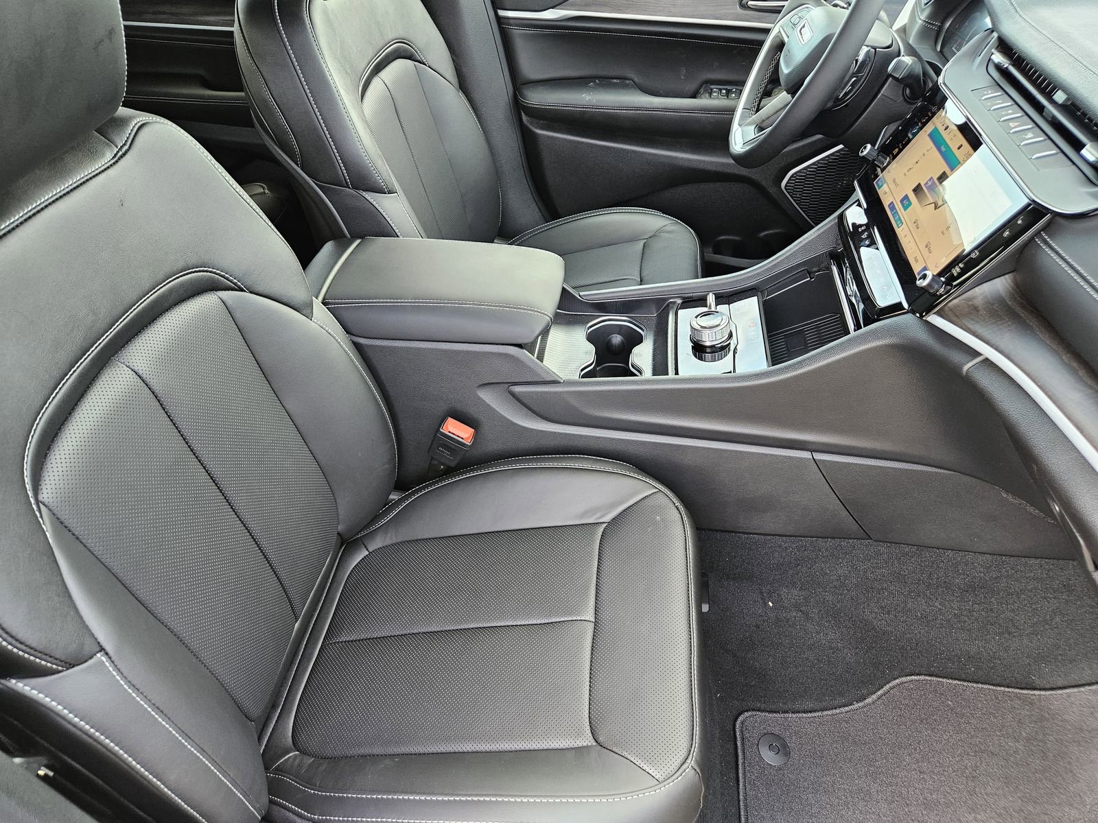 New 2026 Jeep Grand Cherokee L Limited image 15