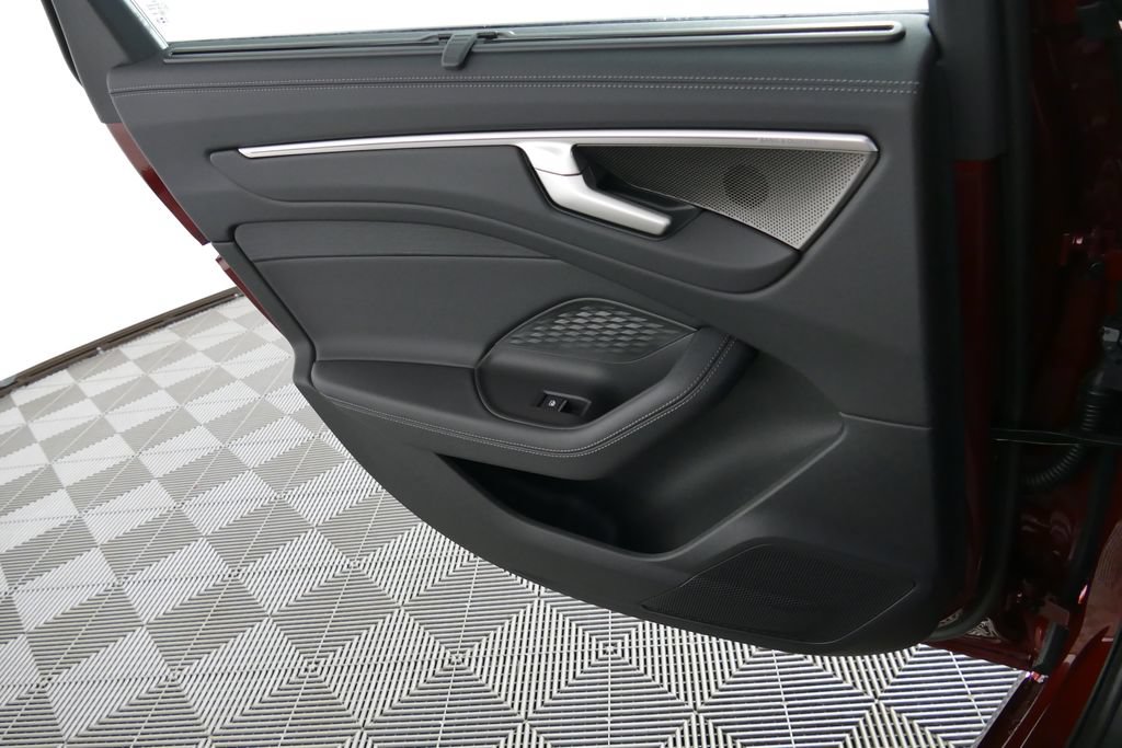 New 2026 Audi A6 Premium Plus AWD/4WD image 11