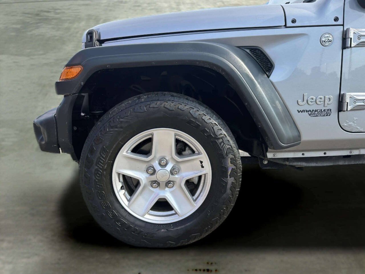 Used 2018 Jeep Wrangler Unlimited Sport AWD/4WD image 39