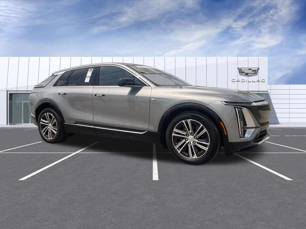 Certified 2024 Cadillac Lyriq Luxury w/ LPO, Floor Liner Package AWD/4WD image 2