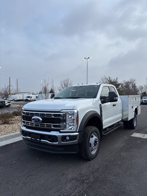 New 2026 Ford F450 XL w/ XL Chrome Package RWD image 3