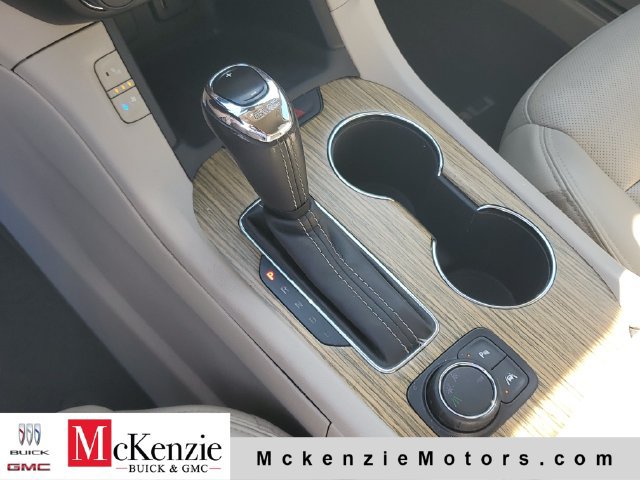 Used 2019 GMC Acadia Denali w/ Technology Package FWD image 22
