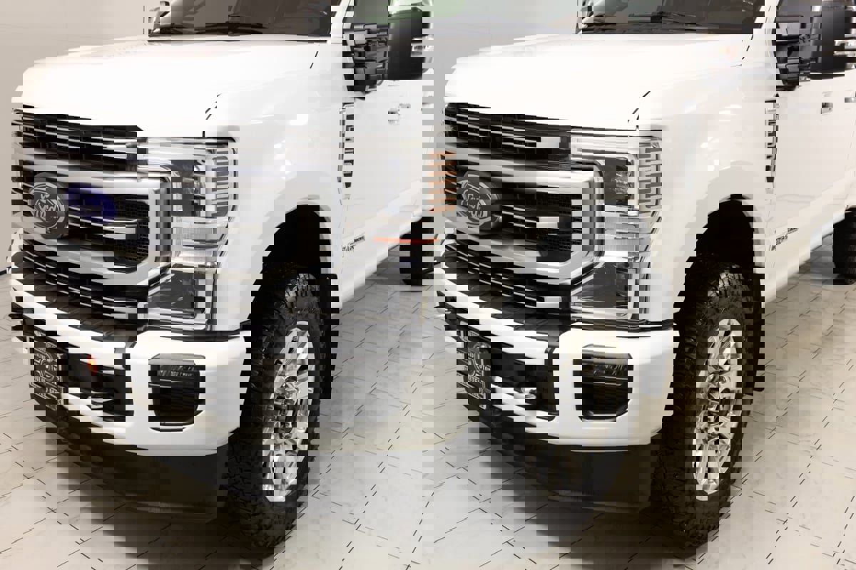 Used 2020 Ford F350 Platinum w/ FX4 Off-Road Package image 50