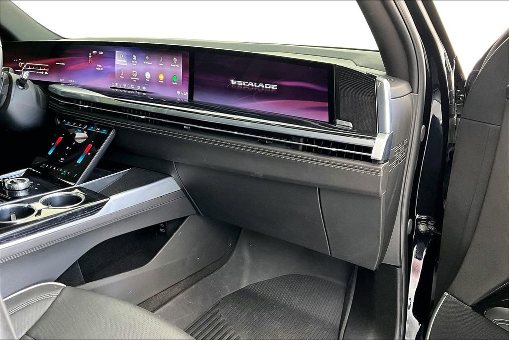 Used 2025 Cadillac Escalade Sport w/ Touring Package image 19
