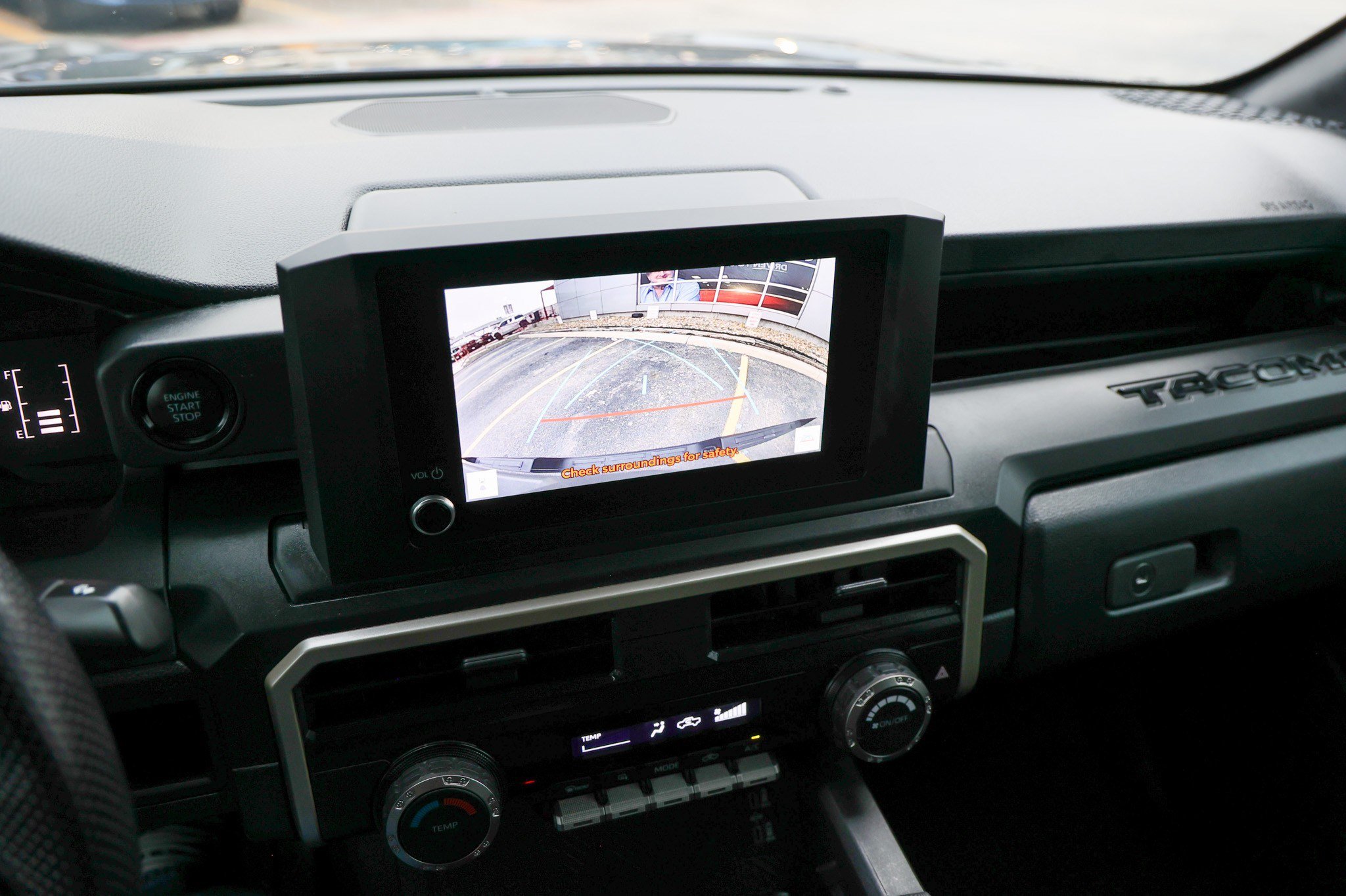 Certified 2025 Toyota Tacoma SR AWD/4WD image 21