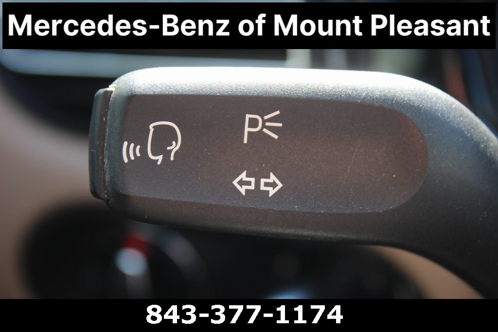 Used 2021 Porsche Macan image 30