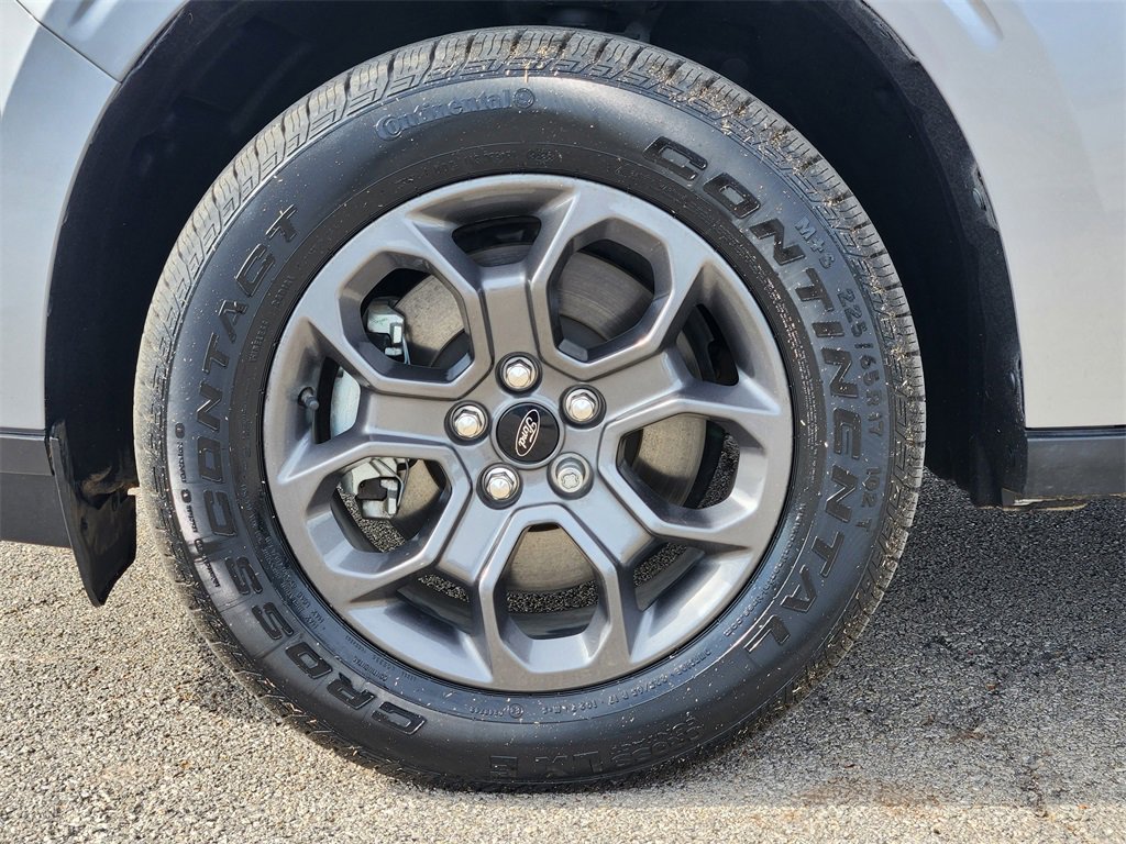 Used 2024 Ford Maverick XLT image 12