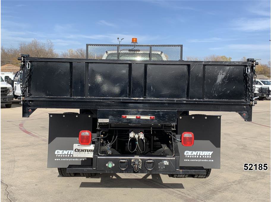 Used 2022 Ford F750 2WD Regular Cab Super Duty image 10