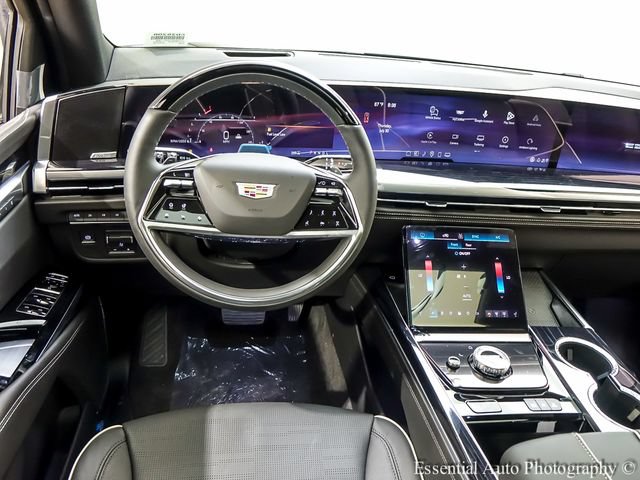 New 2026 Cadillac Escalade ESV Sport w/ LPO, ONYX Package AWD/4WD image 14