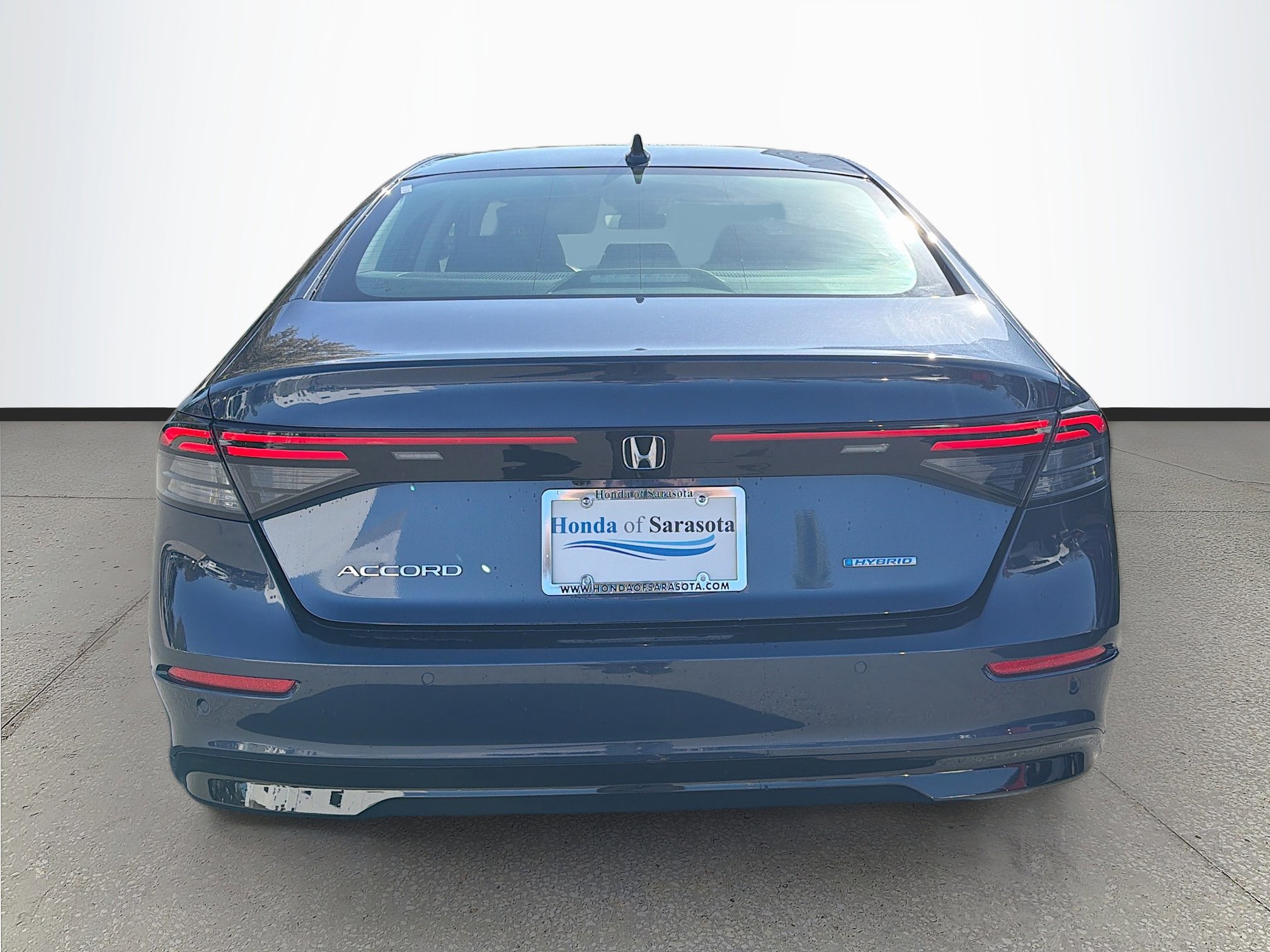 Used 2023 Honda Accord EX-L image 5