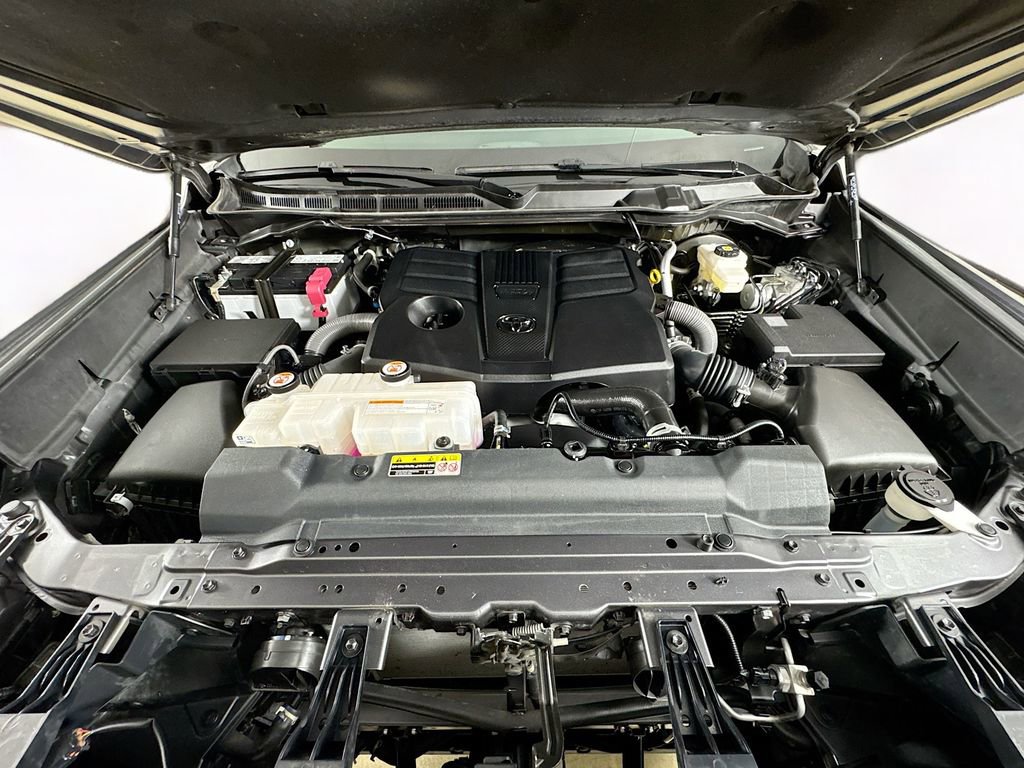 Used 2022 Toyota Tundra Limited w/ TRD Off-Road Package image 24