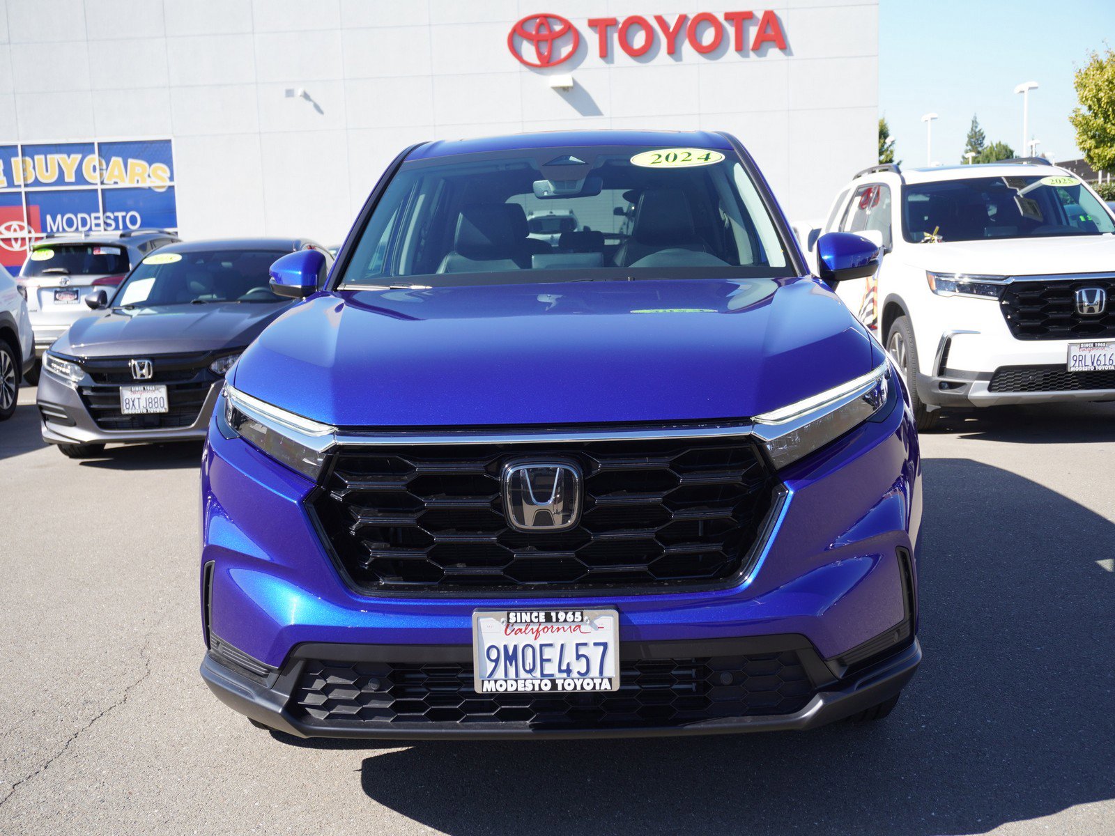 Used 2024 Honda CR-V EX-L image 6