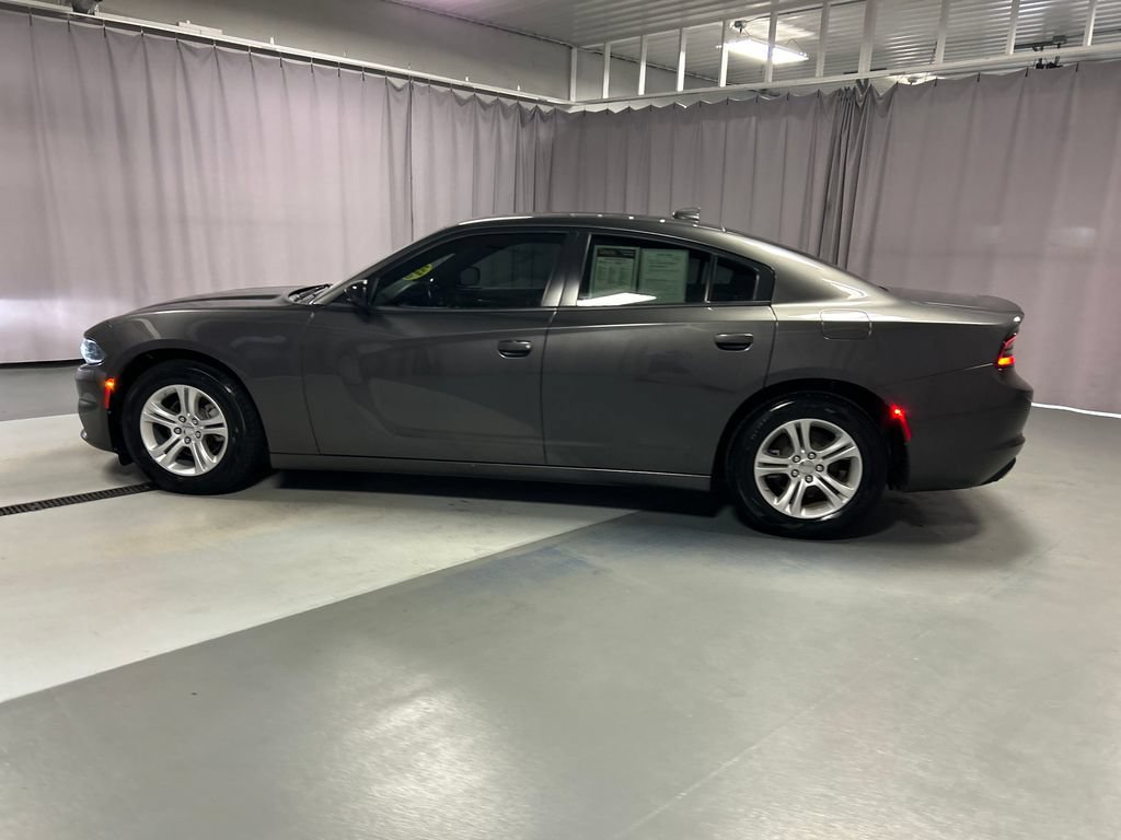 Used 2023 Dodge Charger SXT RWD image 4