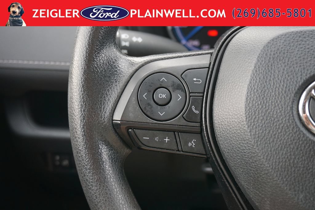 Used 2023 Toyota RAV4 LE AWD/4WD image 22