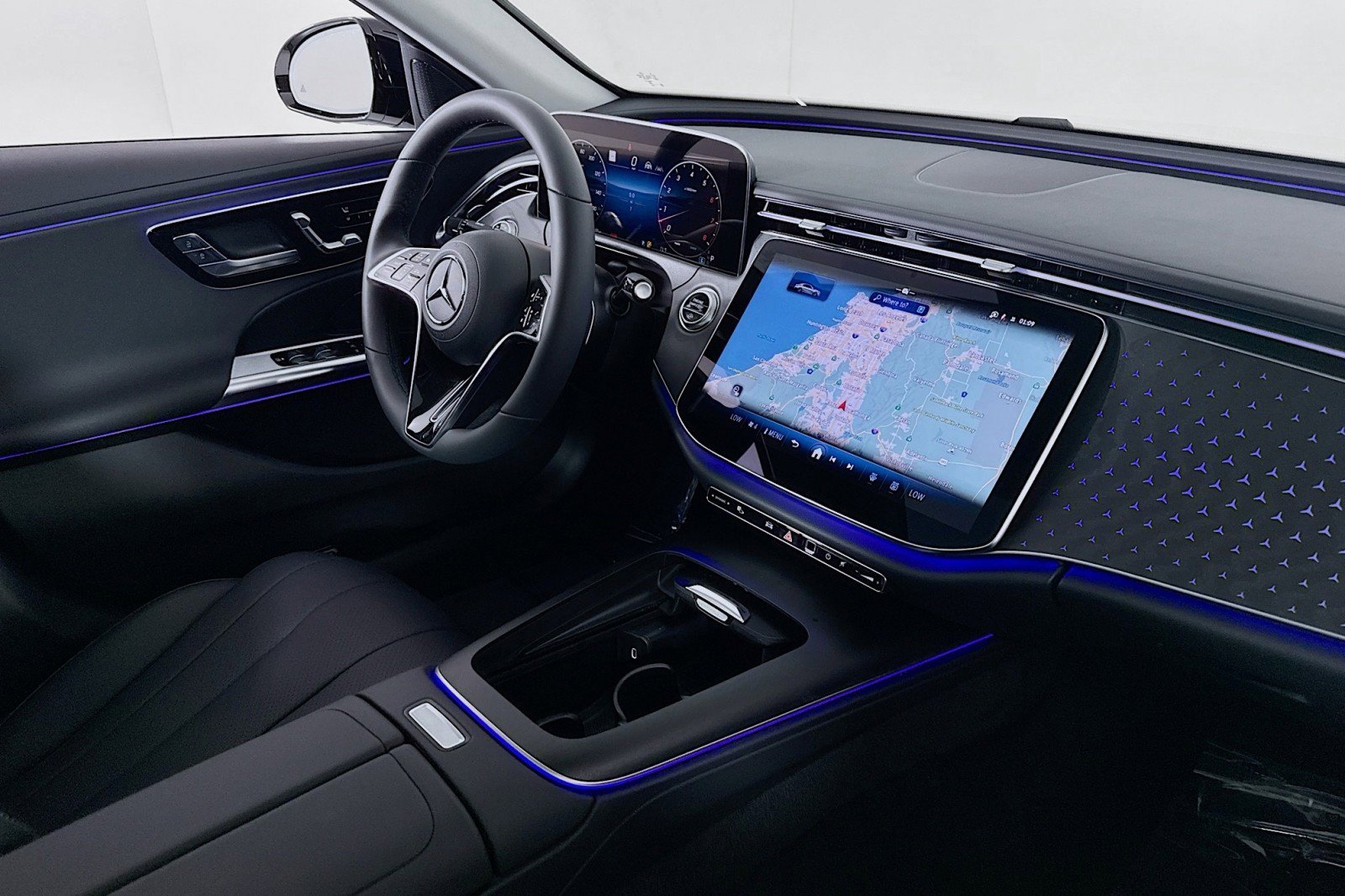 New 2026 Mercedes-Benz E 450 4MATIC Sedan image 15