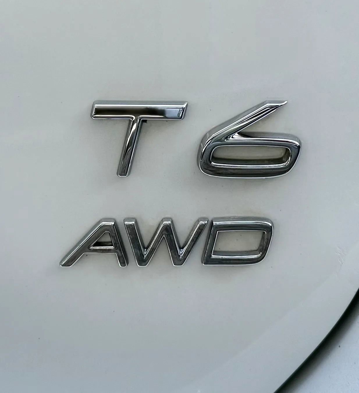 Used 2017 Volvo XC60 T6 Dynamic w/ Preferred Option Package image 53