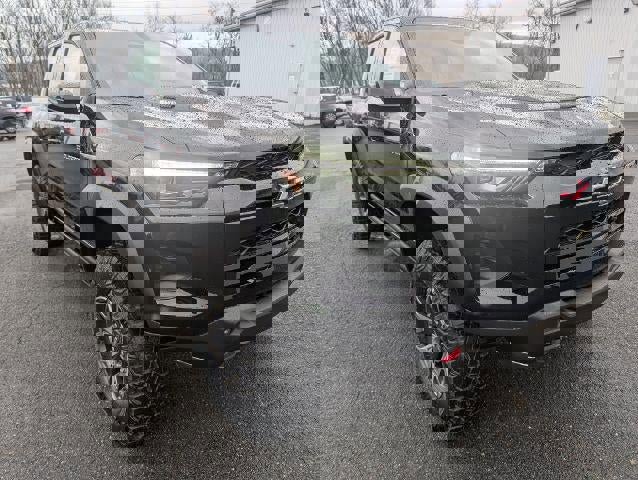 New 2026 Chevrolet Colorado ZR2 image 2