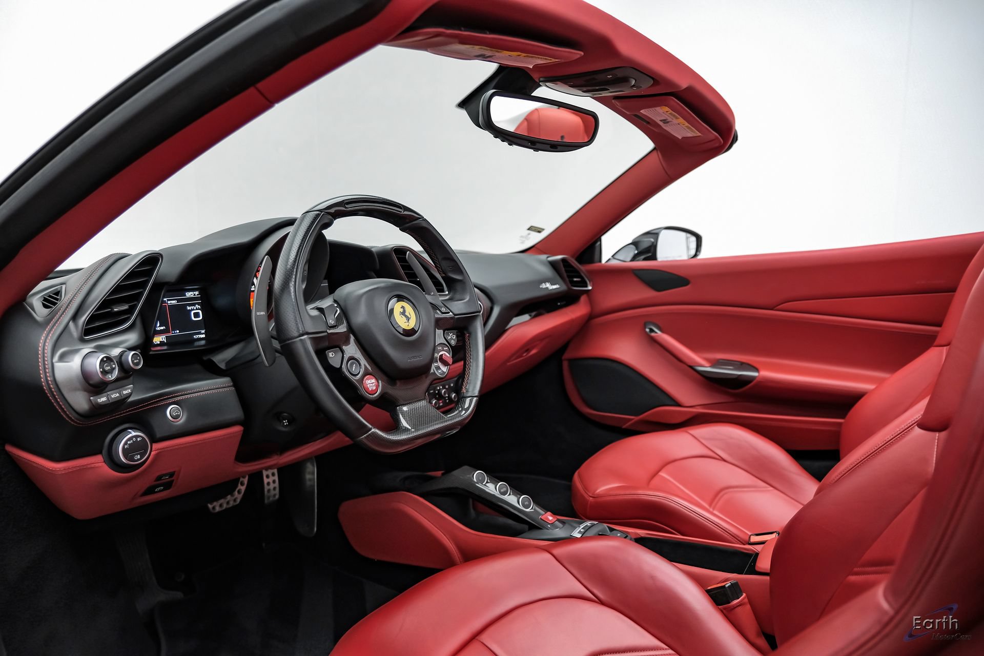 Used 2018 Ferrari 488 Spider RWD image 46