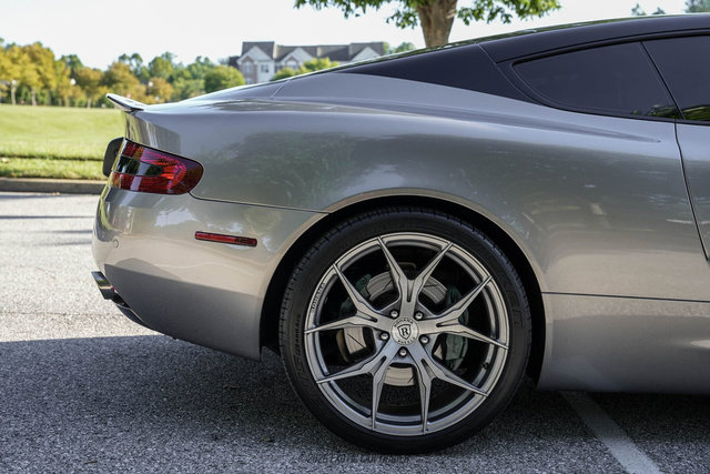 Used 2005 Aston Martin DB9 Coupe RWD image 10