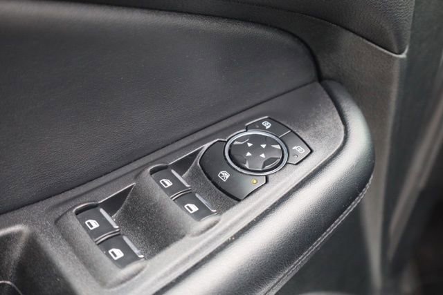 Used 2023 Ford Edge SEL image 17