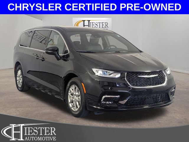 Certified 2026 Chrysler Pacifica Select FWD image 1