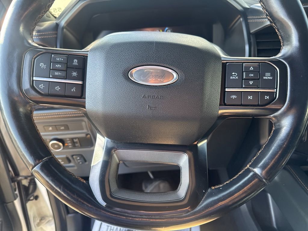 Used 2023 Ford Expedition Platinum image 19
