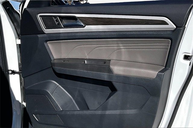 Used 2022 Volkswagen Atlas SE image 19