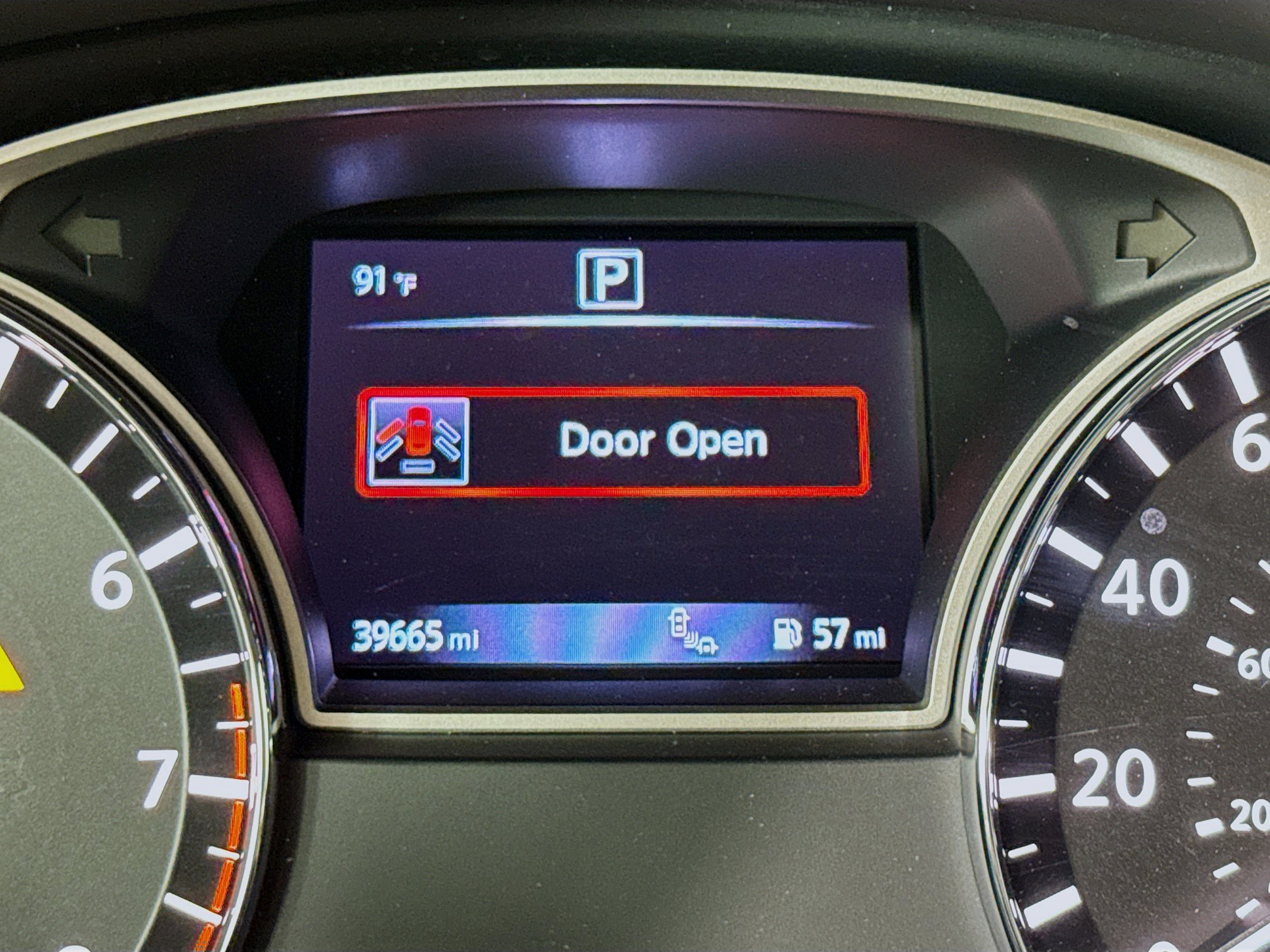 Used 2017 Nissan Altima 2.5 SL w/ Moonroof Package FWD image 14
