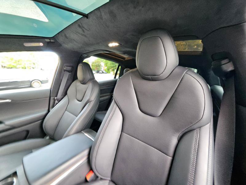 Used 2023 Tesla Model X AWD/4WD image 39