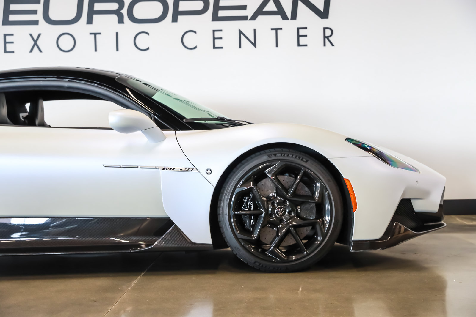 Used 2022 Maserati MC20 Coupe RWD image 18
