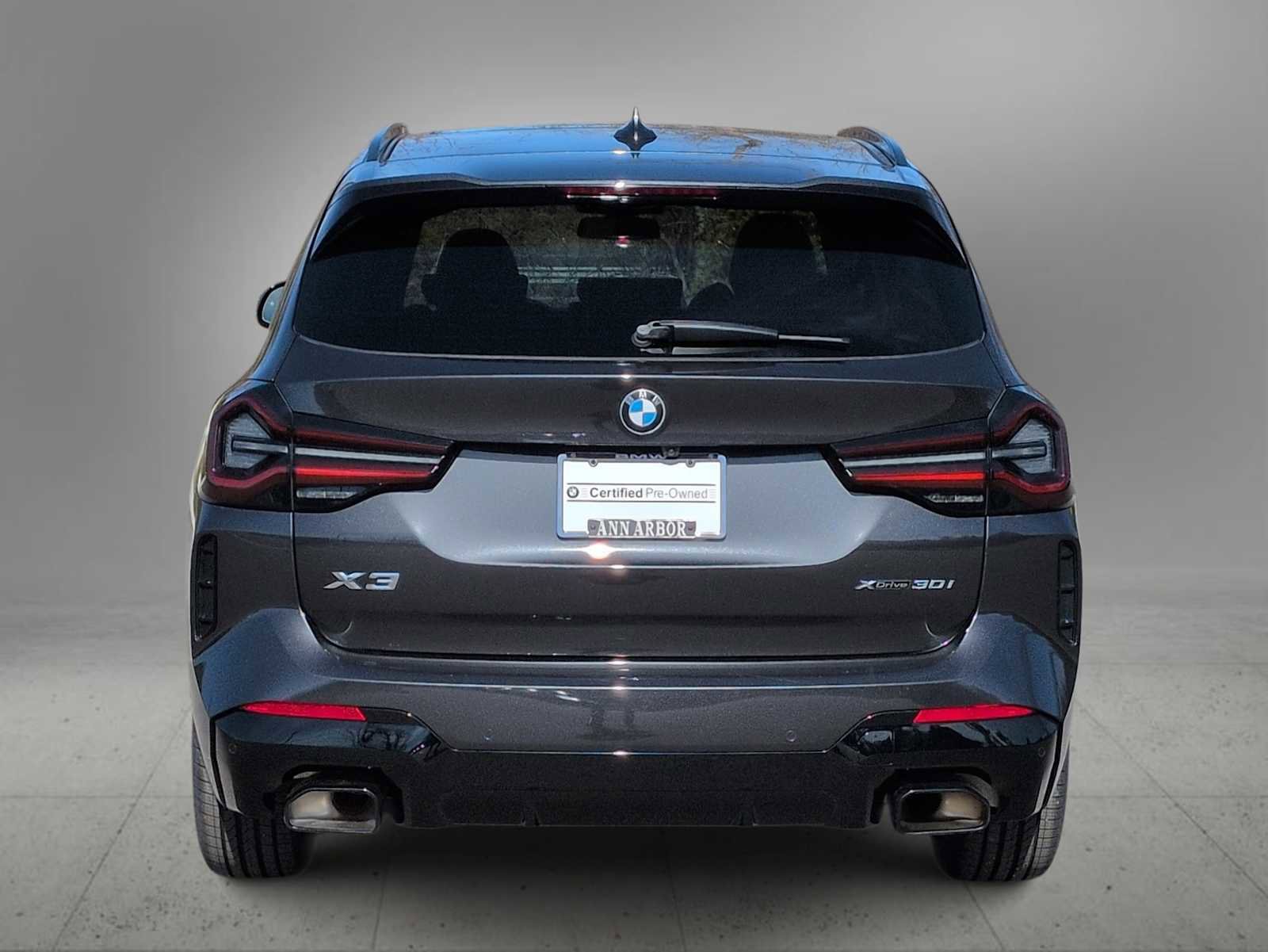Certified 2024 BMW X3 xDrive30i w/ Premium Package image 7