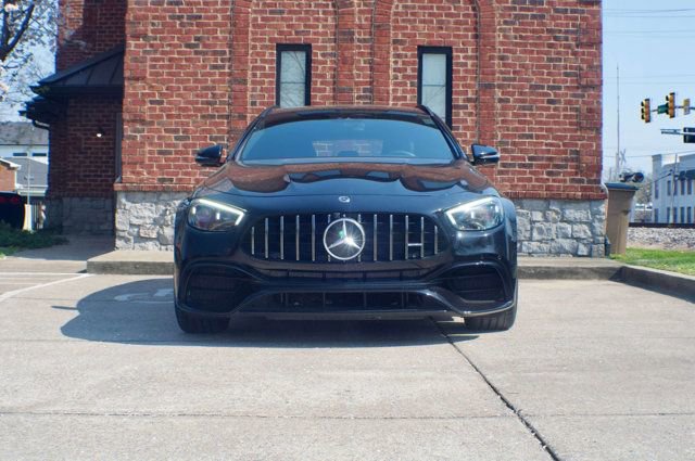 Used 2023 Mercedes-Benz E 63 AMG S image 2