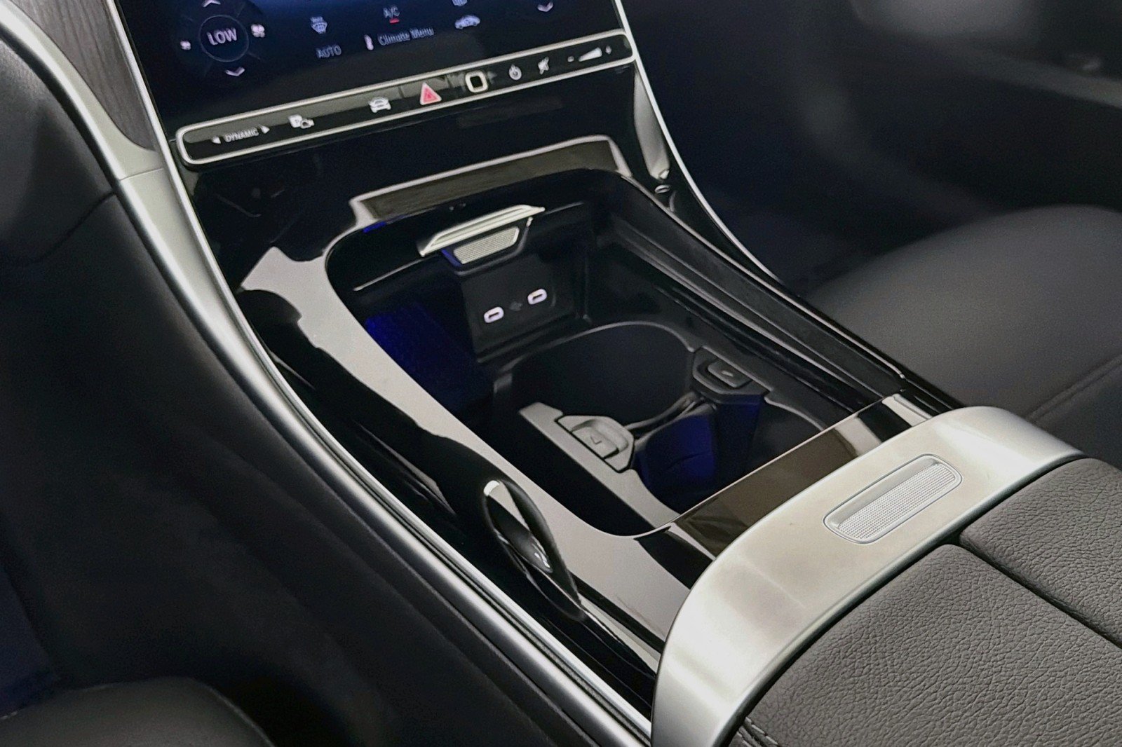 New 2026 Mercedes-Benz C 300 Sedan image 5